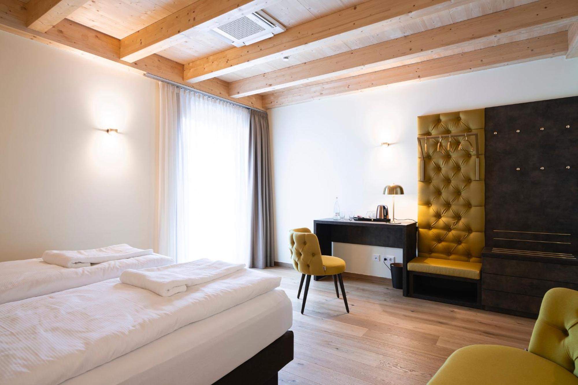 Gut Leben Am Morstein Hotell Westhofen Exteriör bild