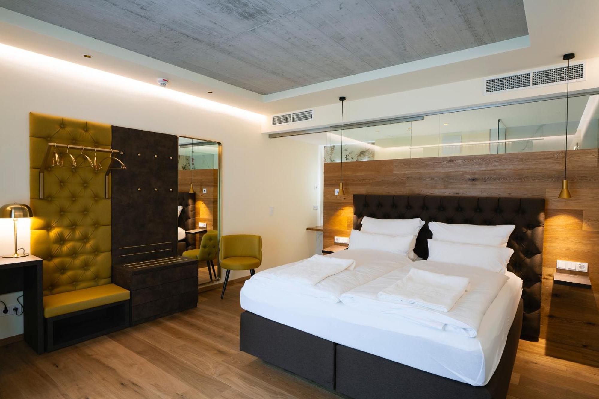Gut Leben Am Morstein Hotell Westhofen Exteriör bild